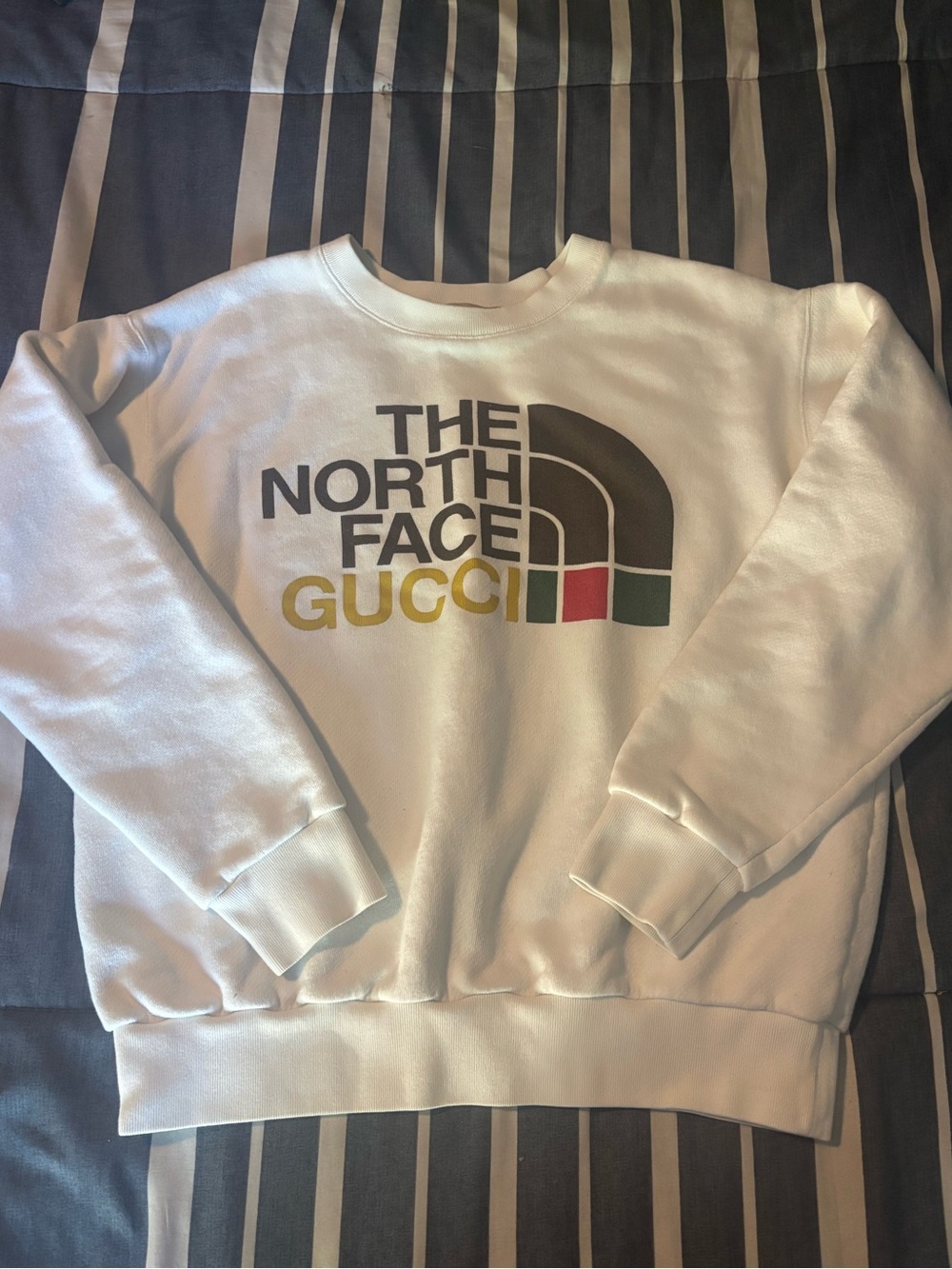 The North Face x Gucci White Logo Crew Sweatshirt with Multicolor Crest xxxs